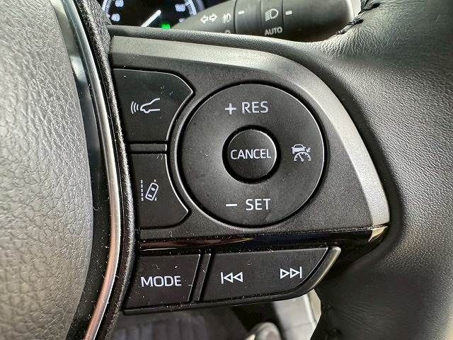 TOYOTA HARRIER 2WD 2024