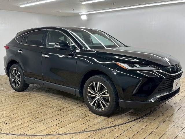 TOYOTA HARRIER 2WD 2024