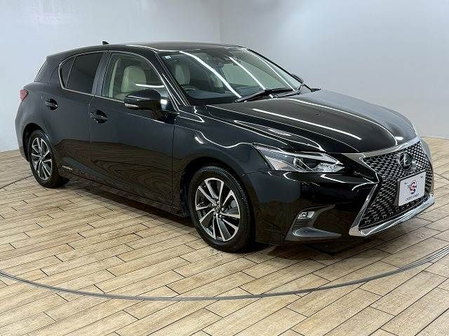 TOYOTA LEXUS CT200h 2018