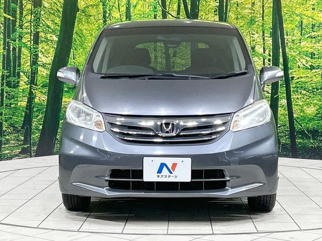HONDA FREED 2012