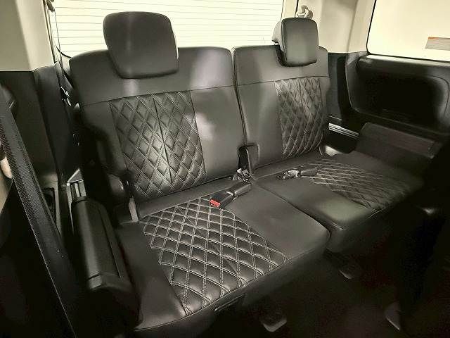 MITSUBISHI DELICA D:5 4WD 2022