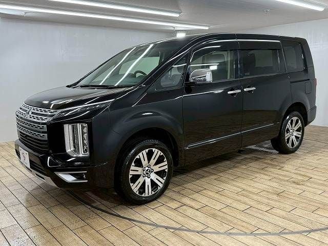 MITSUBISHI DELICA D:5 4WD 2022