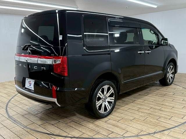 MITSUBISHI DELICA D:5 4WD 2022