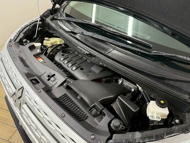 MITSUBISHI DELICA D:5 4WD 2022