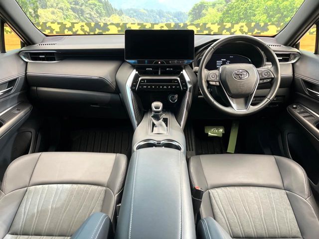 TOYOTA HARRIER HYBRID 2023