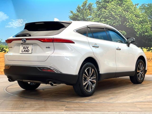 TOYOTA HARRIER HYBRID 2023