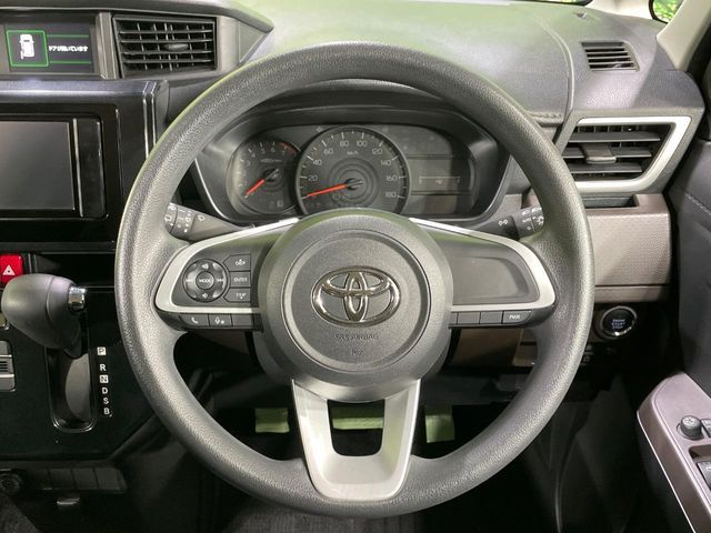 TOYOTA ROOMY 2021