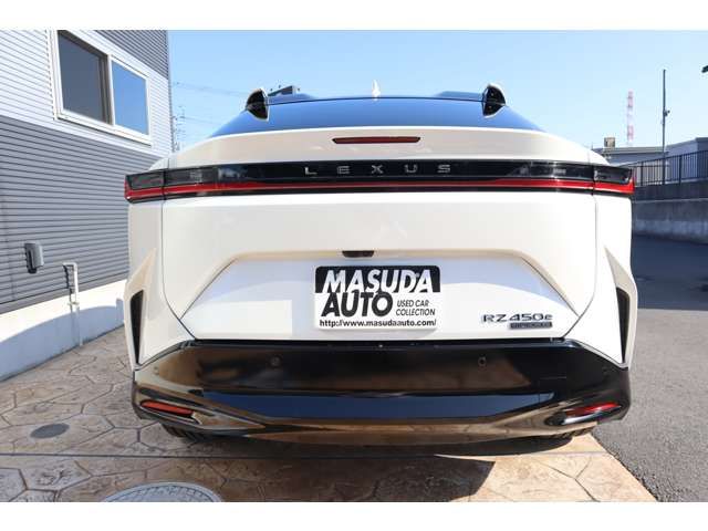 TOYOTA LEXUS RZ450e 2023