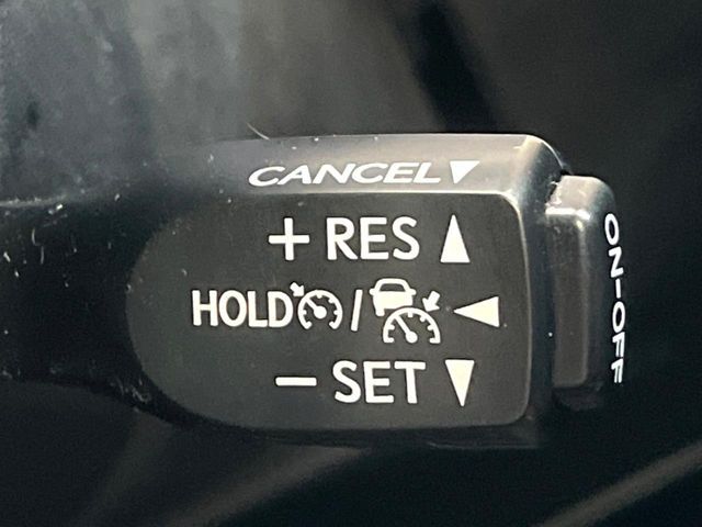 TOYOTA HARRIER 2WD 2017