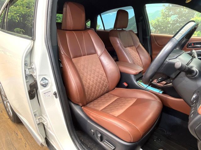 TOYOTA HARRIER 2WD 2017