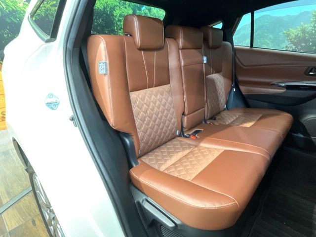 TOYOTA HARRIER 2WD 2017