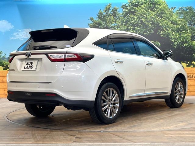 TOYOTA HARRIER 2WD 2017