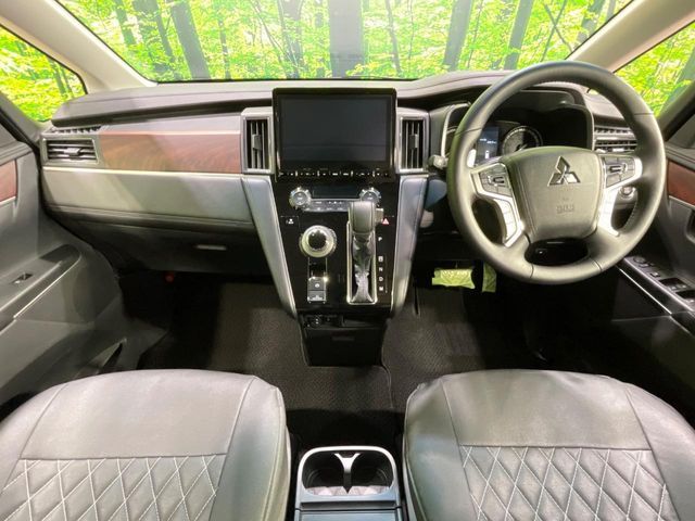 MITSUBISHI DELICA D:5 4WD 2024