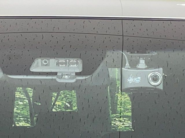 MITSUBISHI DELICA D:5 4WD 2024