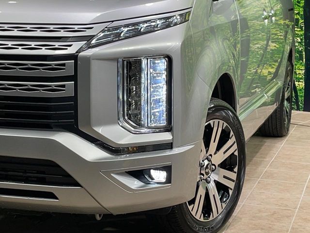 MITSUBISHI DELICA D:5 4WD 2024