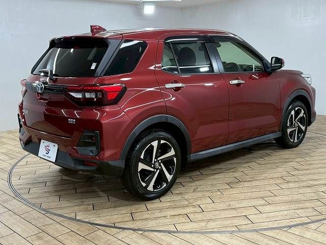 TOYOTA RAIZE HYBRID 2022