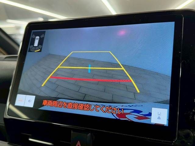 TOYOTA VOXY HYBRID 2022