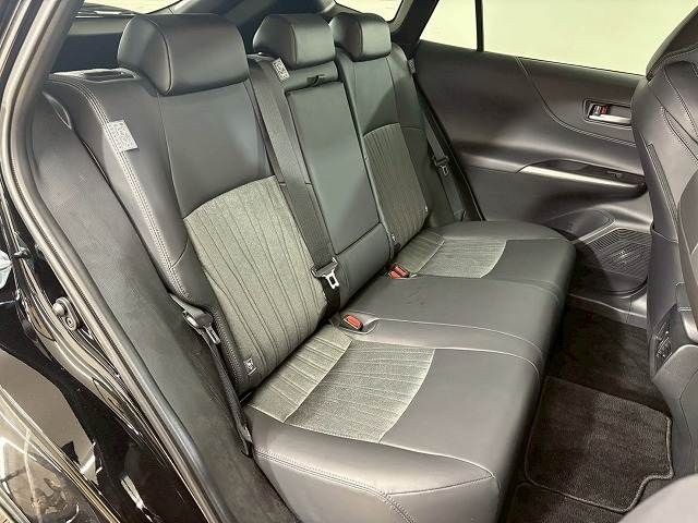 TOYOTA HARRIER 2WD 2024