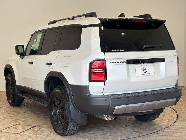 TOYOTA LANDCRUISER 250 2024