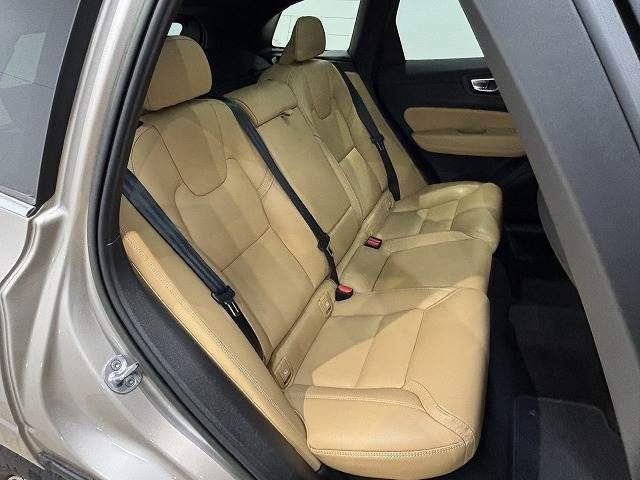 VOLVO VOLVO XC60 2022