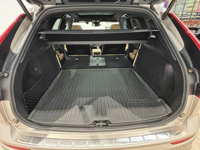 VOLVO VOLVO XC60 2022