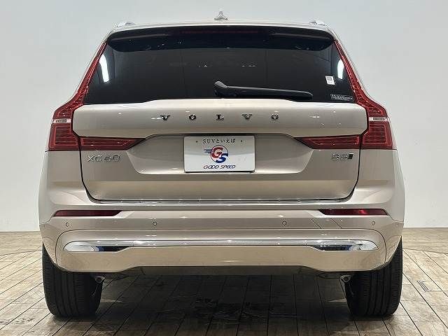 VOLVO VOLVO XC60 2022