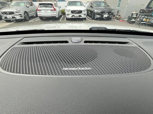 VOLVO VOLVO XC40 2024