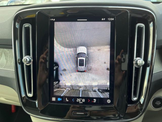 VOLVO VOLVO XC40 2024