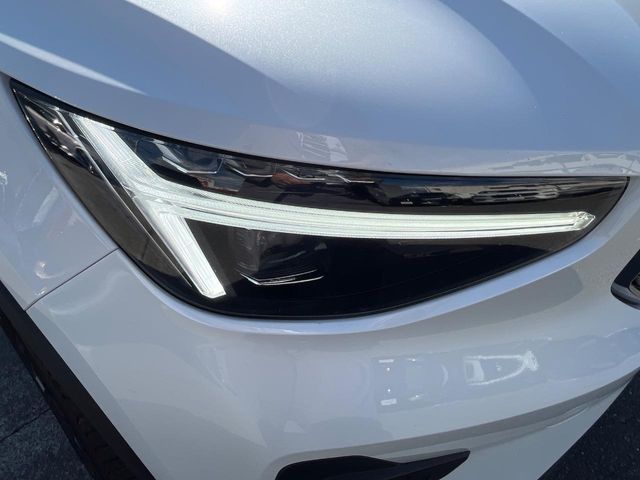 VOLVO VOLVO XC40 2024