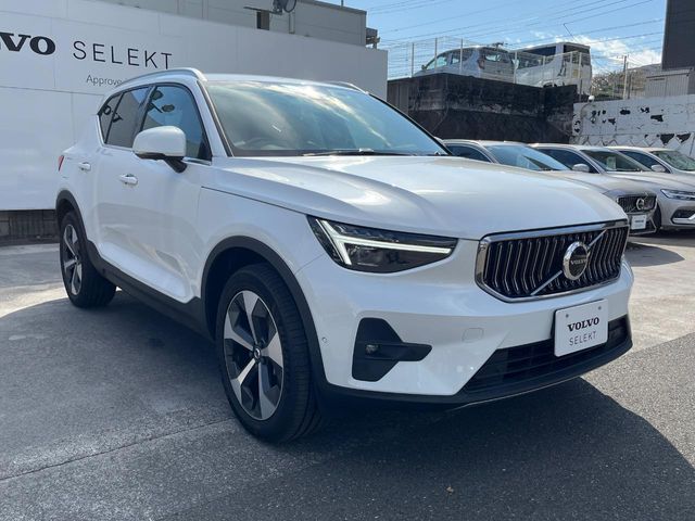 VOLVO VOLVO XC40 2024