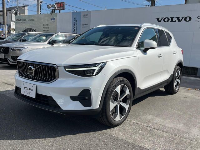 VOLVO VOLVO XC40 2024