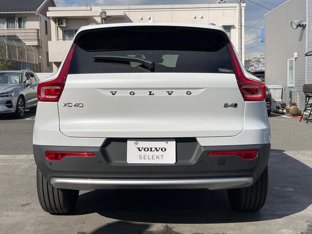 VOLVO VOLVO XC40 2024