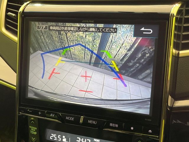 TOYOTA VELLFIRE 2014