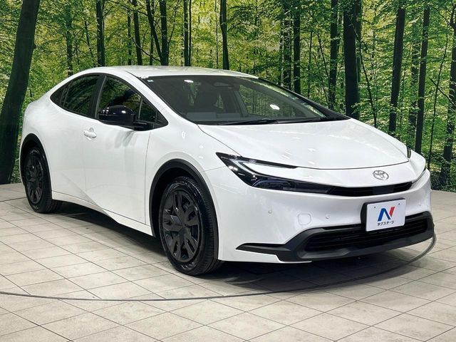TOYOTA PRIUS 2025