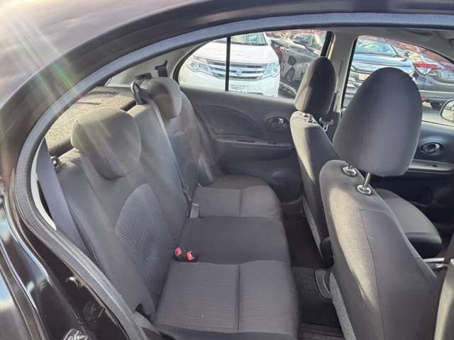 NISSAN MARCH  4WD 2012