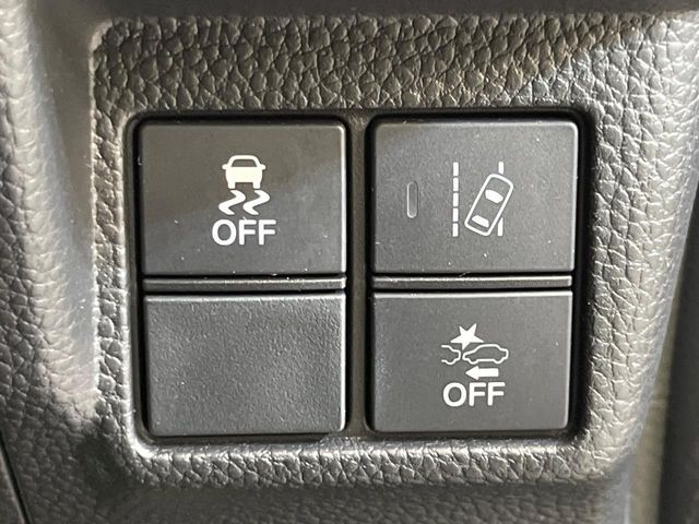 HONDA N BOX CUSTOM 2018