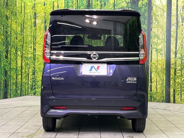 NISSAN ROOX 2022