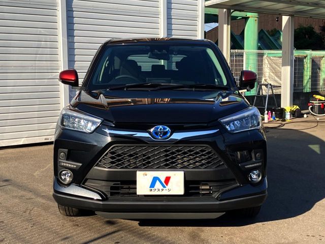 TOYOTA RAIZE HYBRID 2022