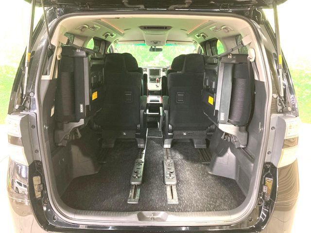 TOYOTA VELLFIRE 2008