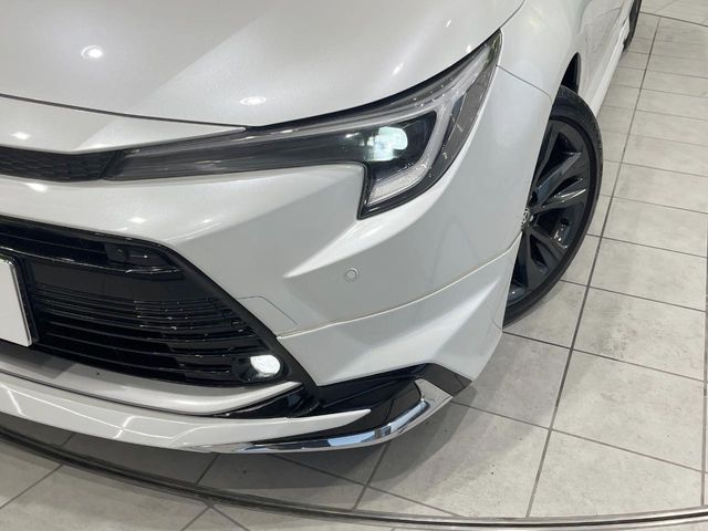 TOYOTA COROLLA TOURING HYBRID 2023