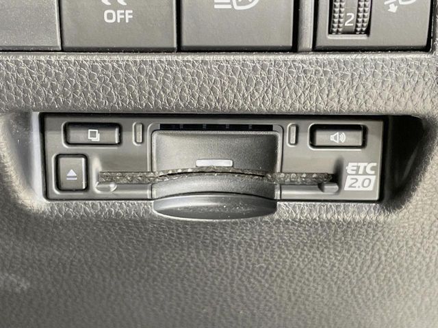 TOYOTA HARRIER 2WD 2023