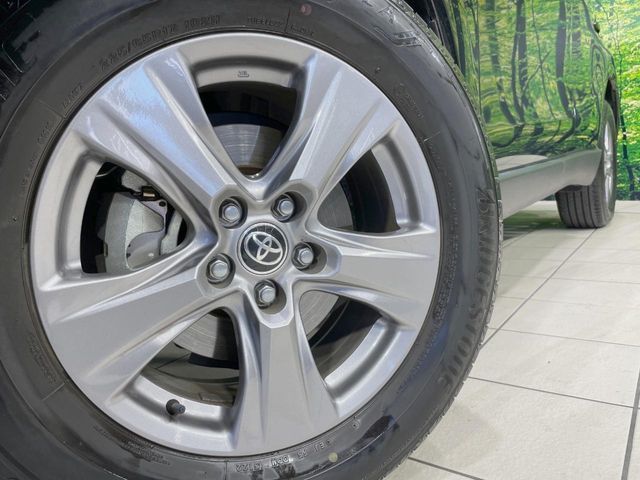 TOYOTA HARRIER 2WD 2023