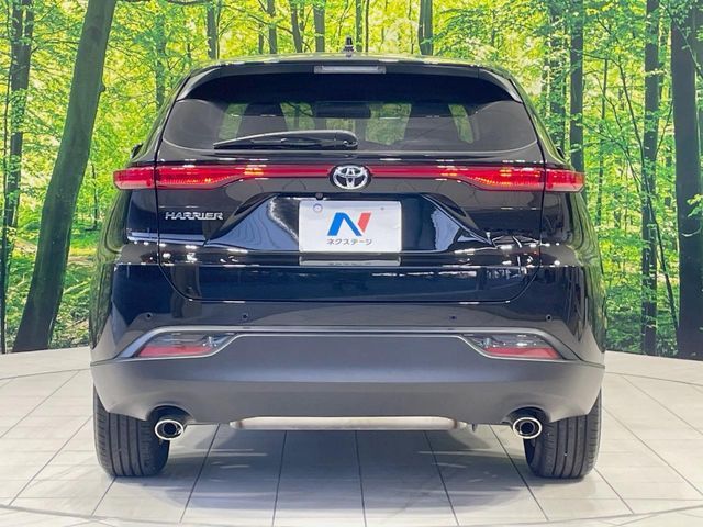 TOYOTA HARRIER 2WD 2023