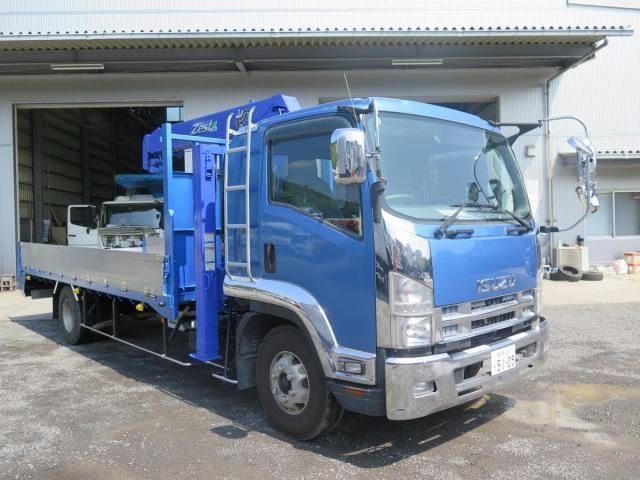 ISUZU FORWARD 2009