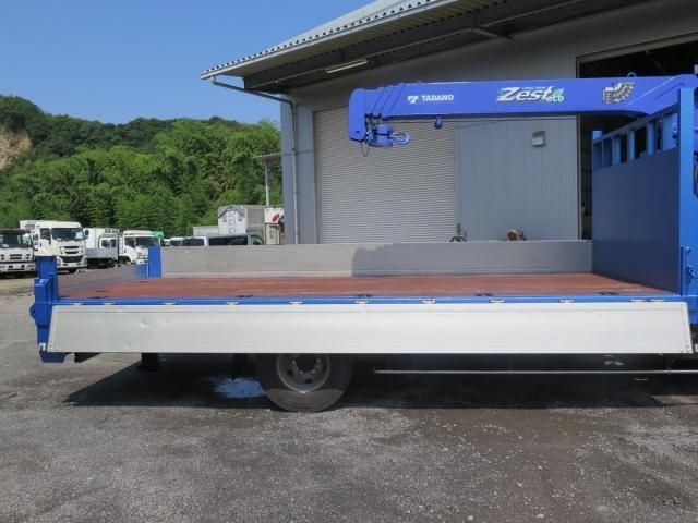 ISUZU FORWARD 2009