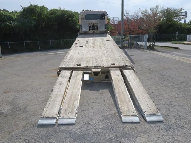 MITSUBISHI FUSOU SUPER GREAT 2010