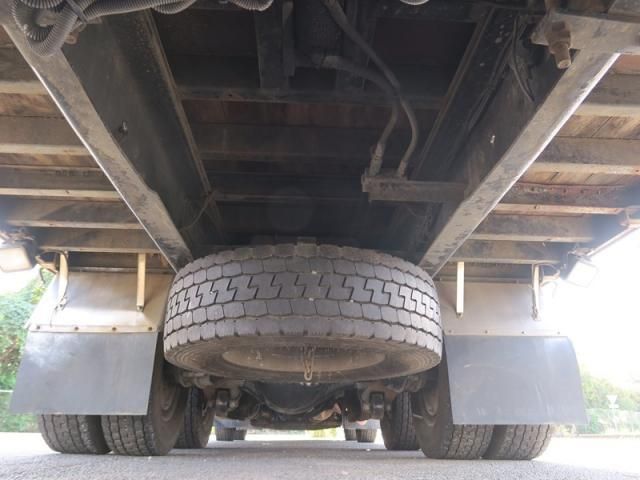 MITSUBISHI FUSOU SUPER GREAT 2010