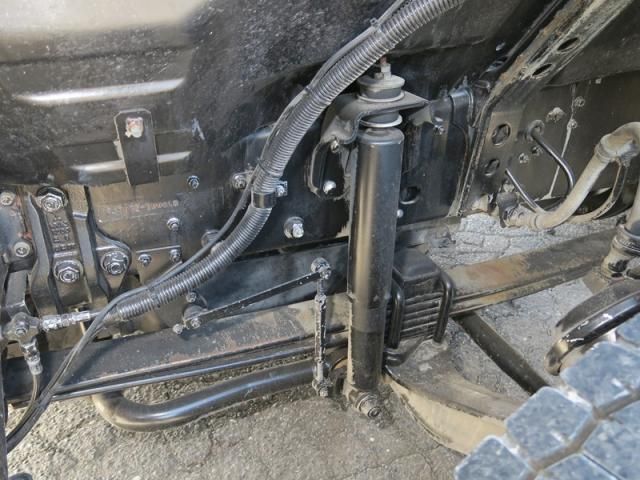 MITSUBISHI FUSOU SUPER GREAT 2010