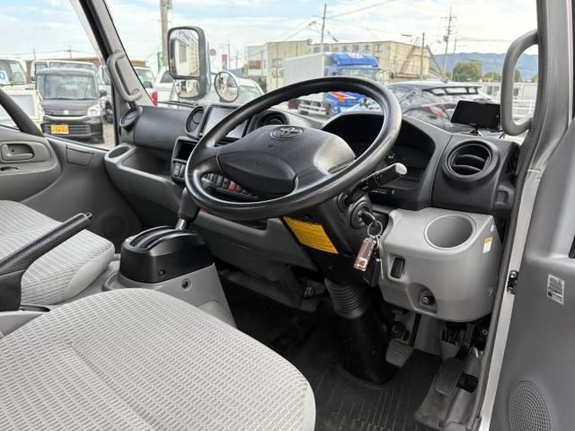 TOYOTA TOYOACE 2013