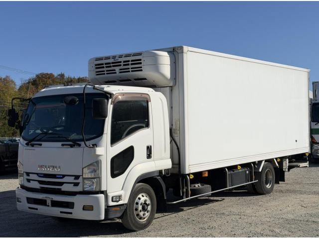 ISUZU FORWARD 2016